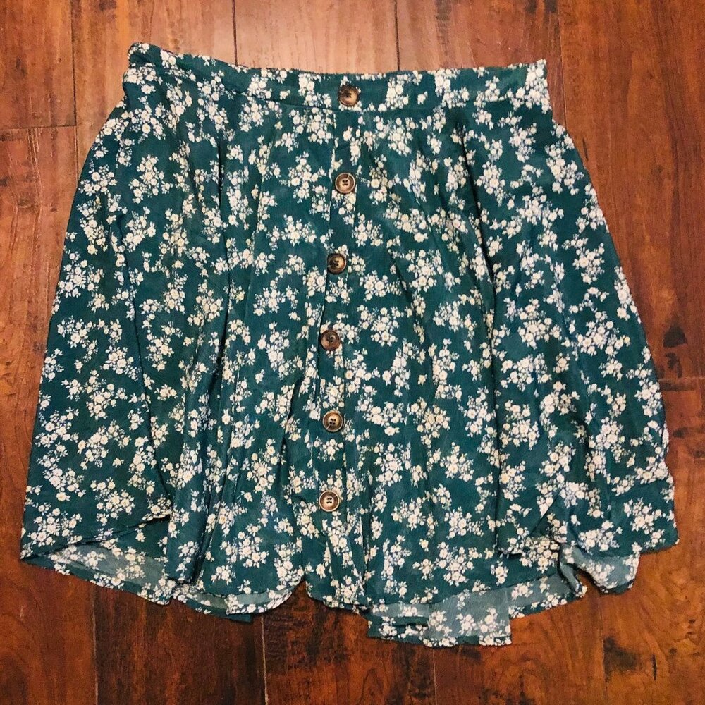 SHEIN CURVE DARK GREEN FLORAL SKIRT